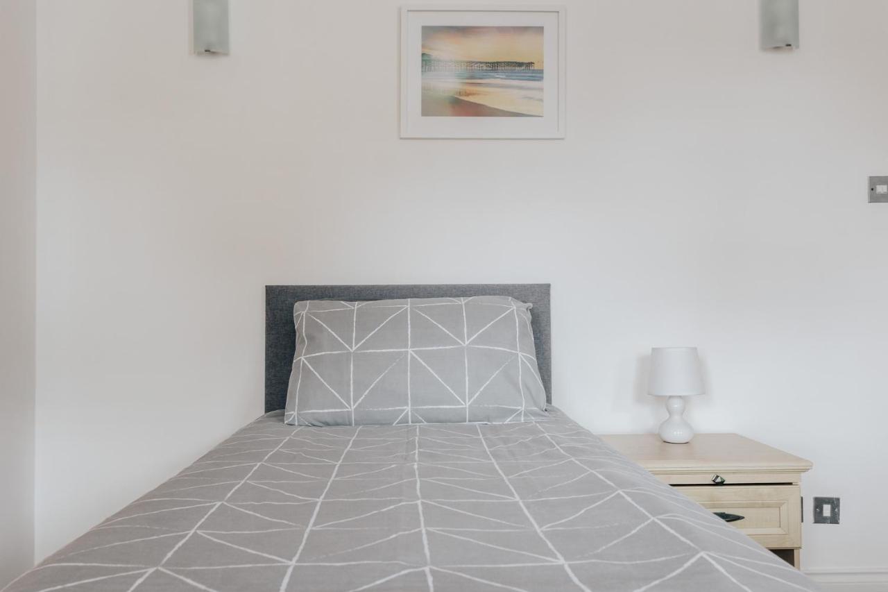 Top Quality Beach Front Apartment Sleep Up To 7 Guests Bournemouth Zewnętrze zdjęcie